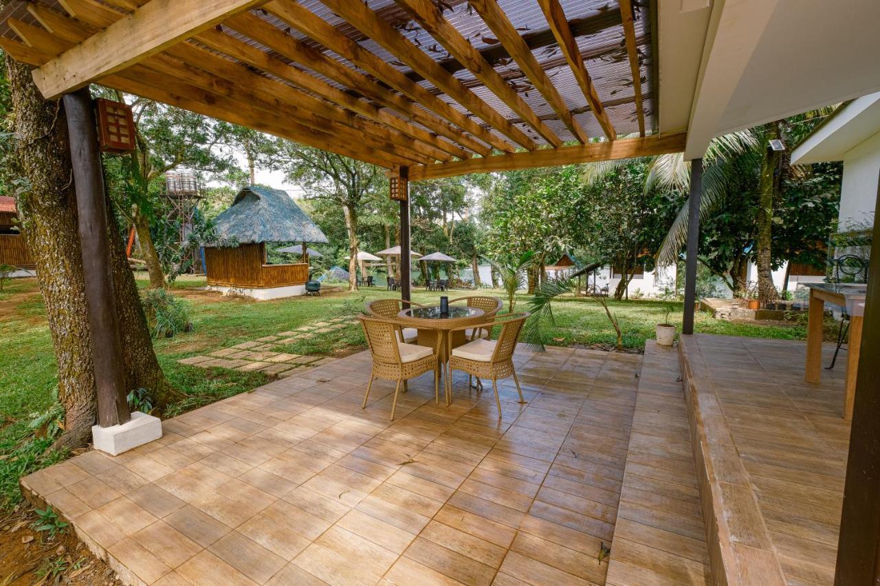 Almost Heaven Lake Resort By Cocotel Cavinti ภายนอก รูปภาพ