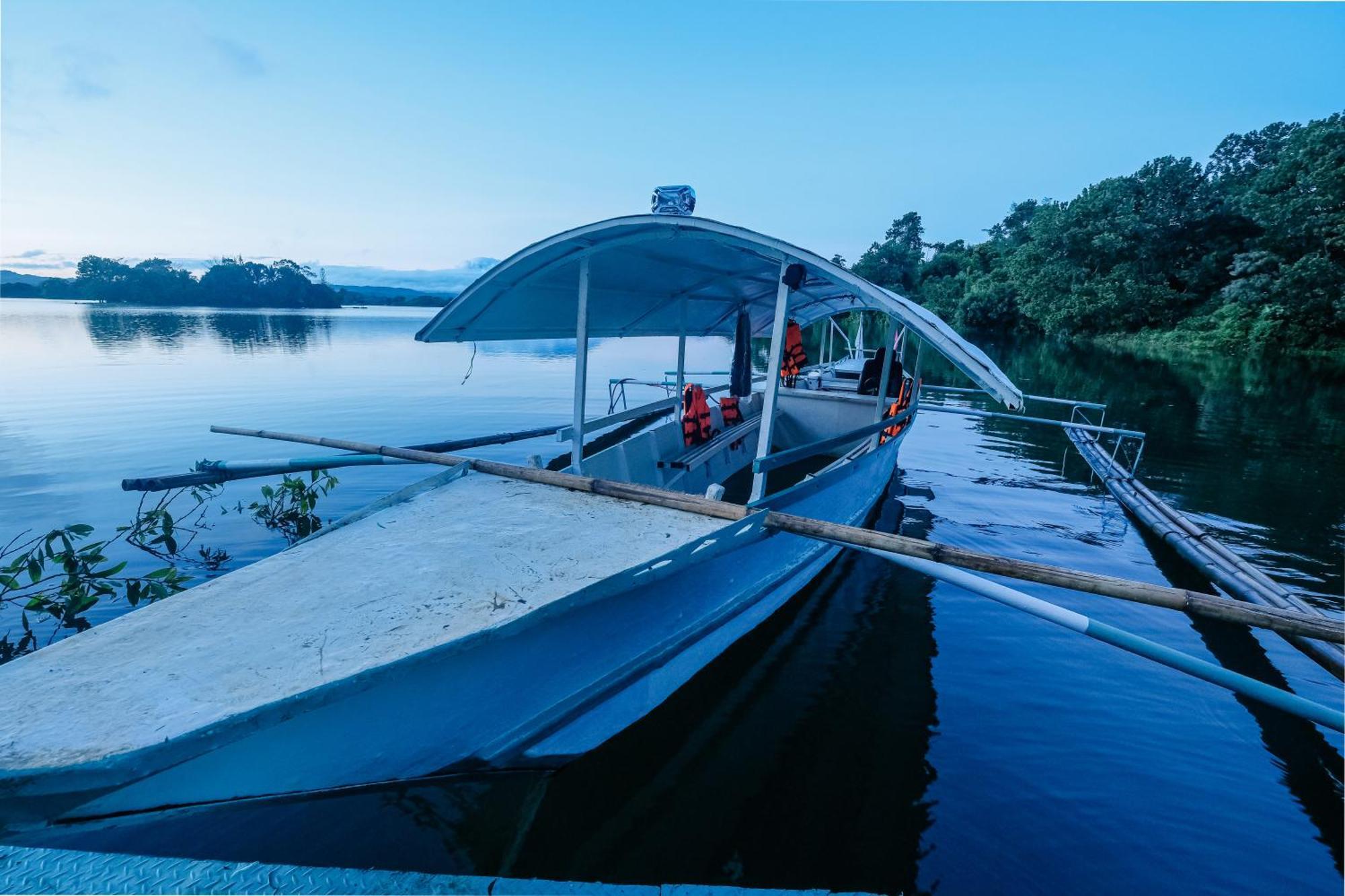Almost Heaven Lake Resort By Cocotel Cavinti ภายนอก รูปภาพ