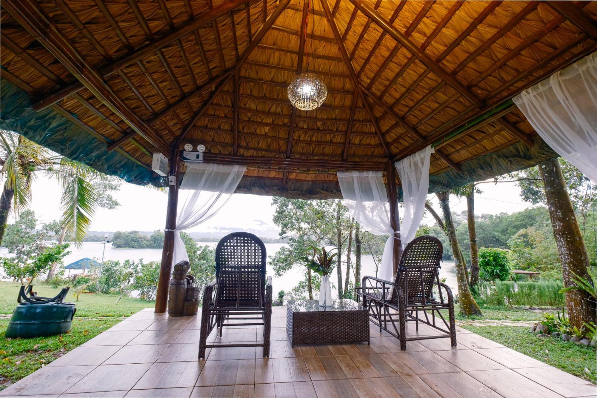 Almost Heaven Lake Resort By Cocotel Cavinti ภายนอก รูปภาพ