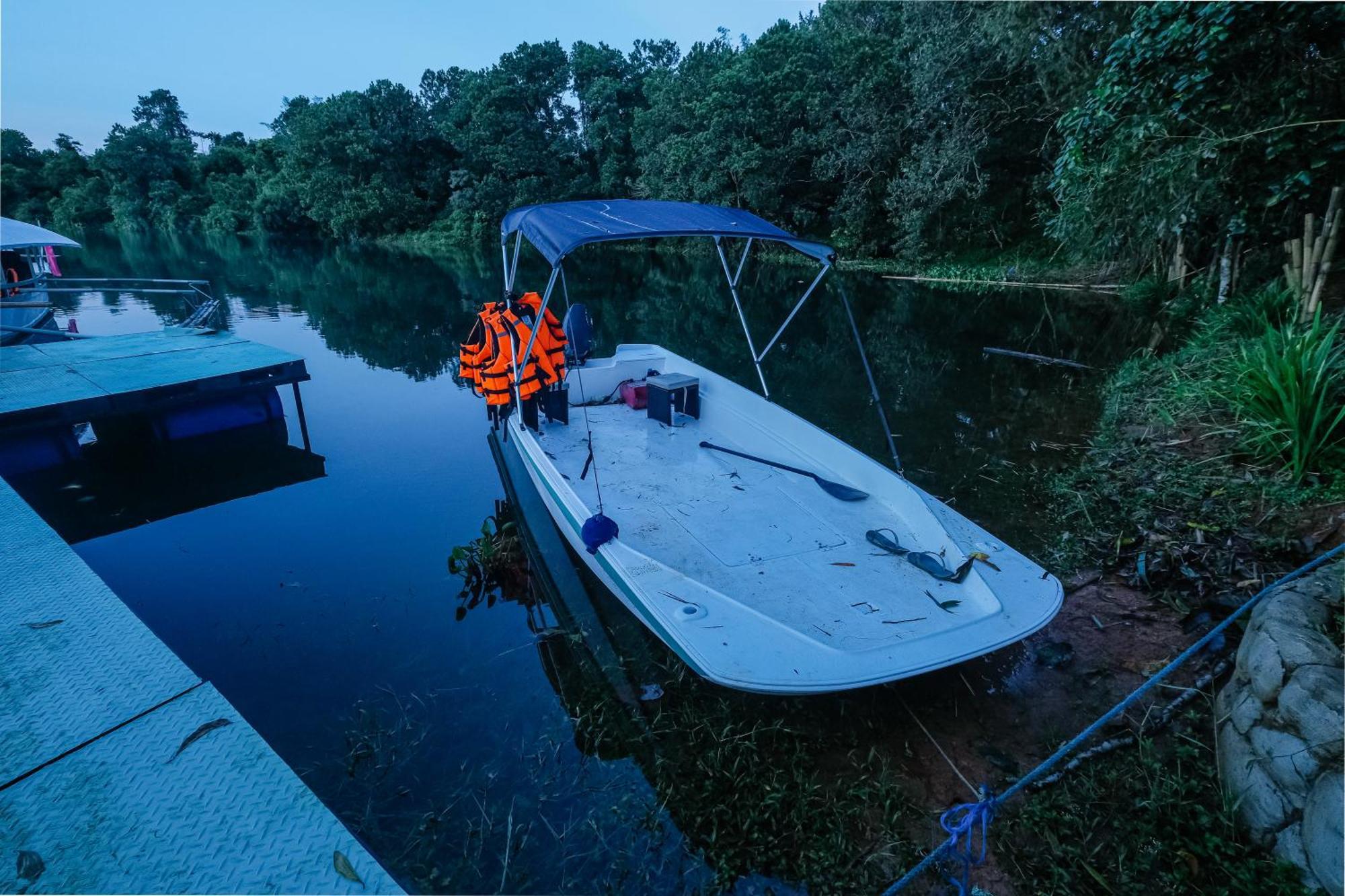 Almost Heaven Lake Resort By Cocotel Cavinti ภายนอก รูปภาพ