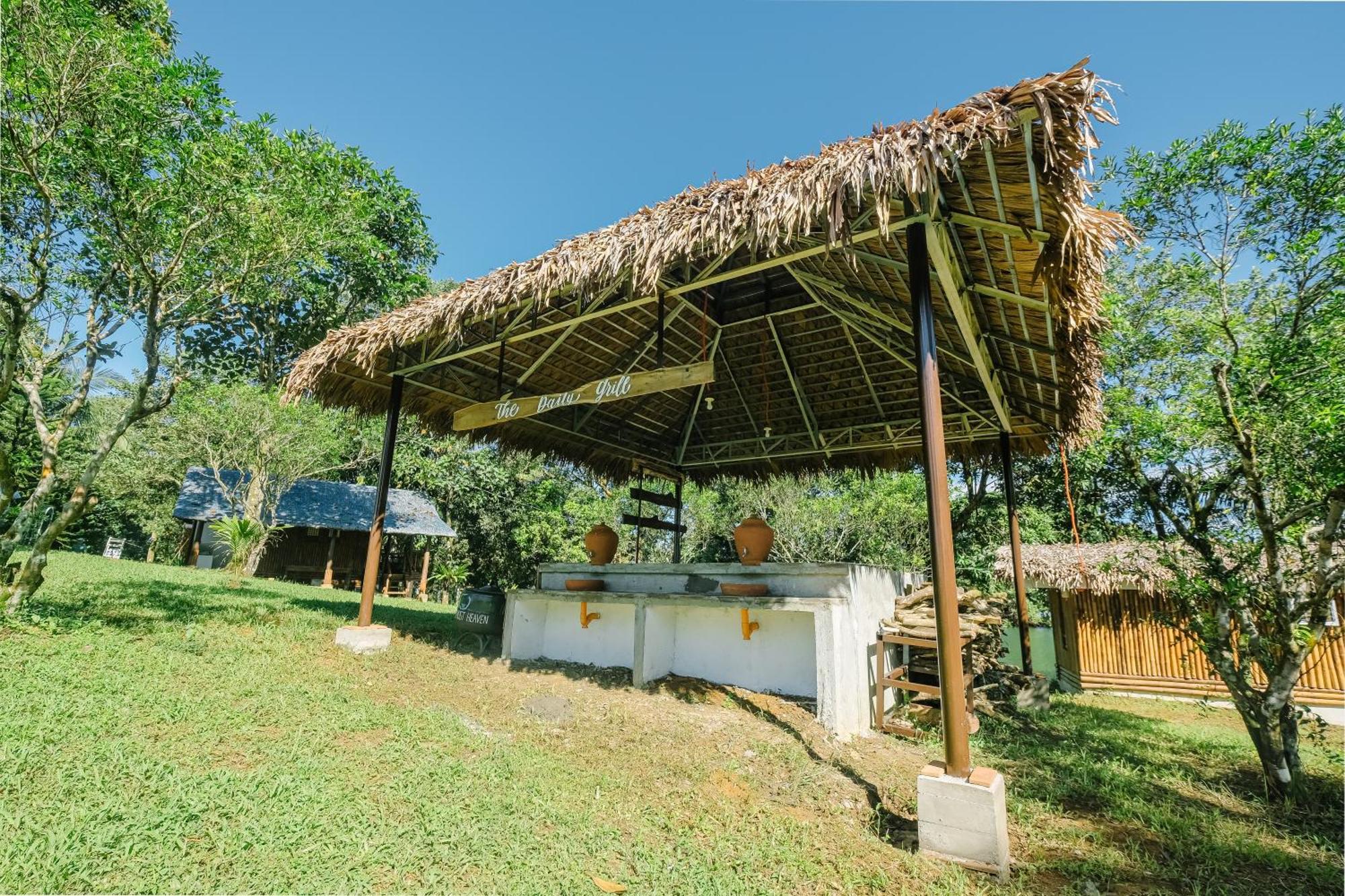 Almost Heaven Lake Resort By Cocotel Cavinti ภายนอก รูปภาพ