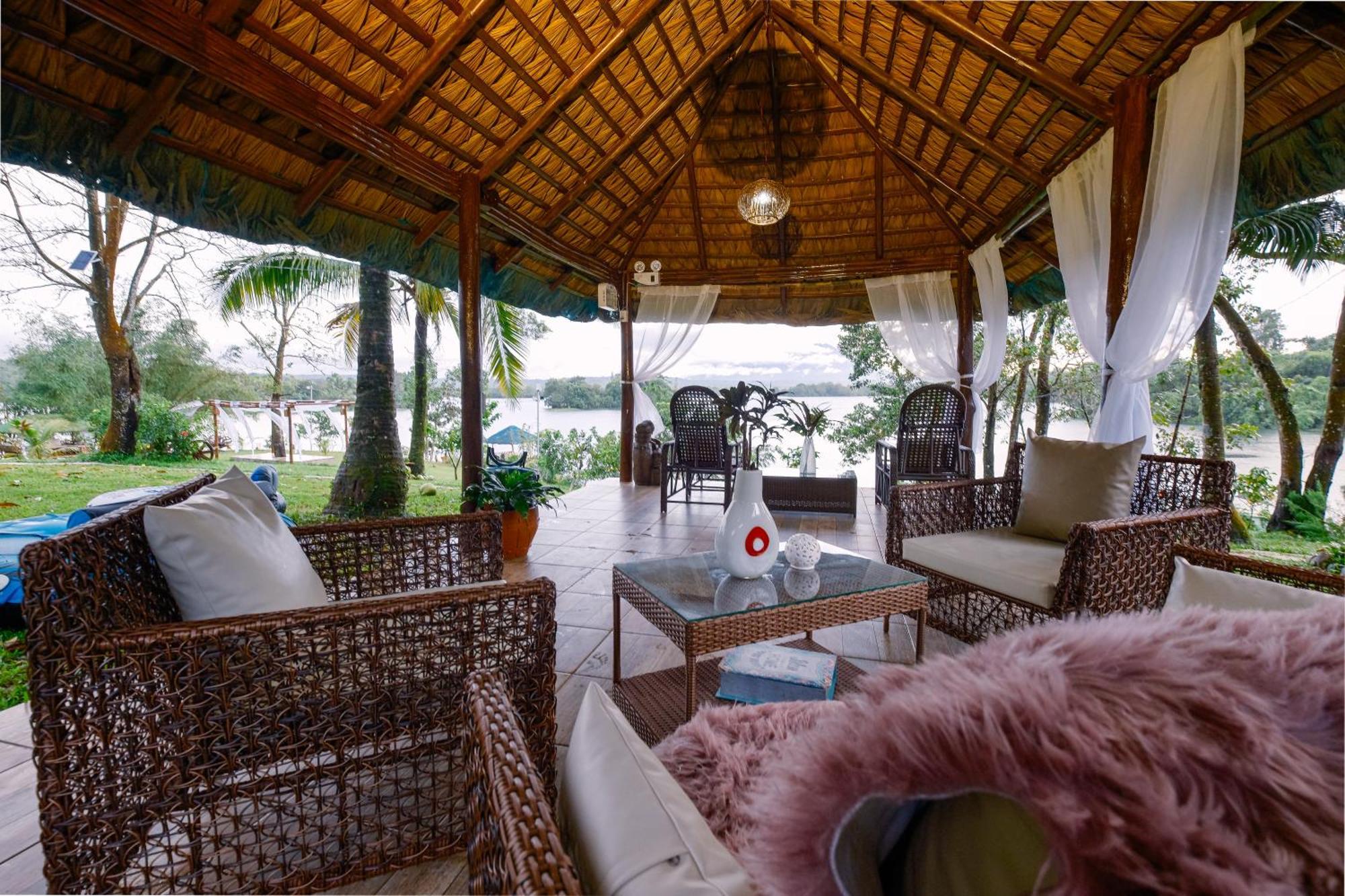 Almost Heaven Lake Resort By Cocotel Cavinti ภายนอก รูปภาพ