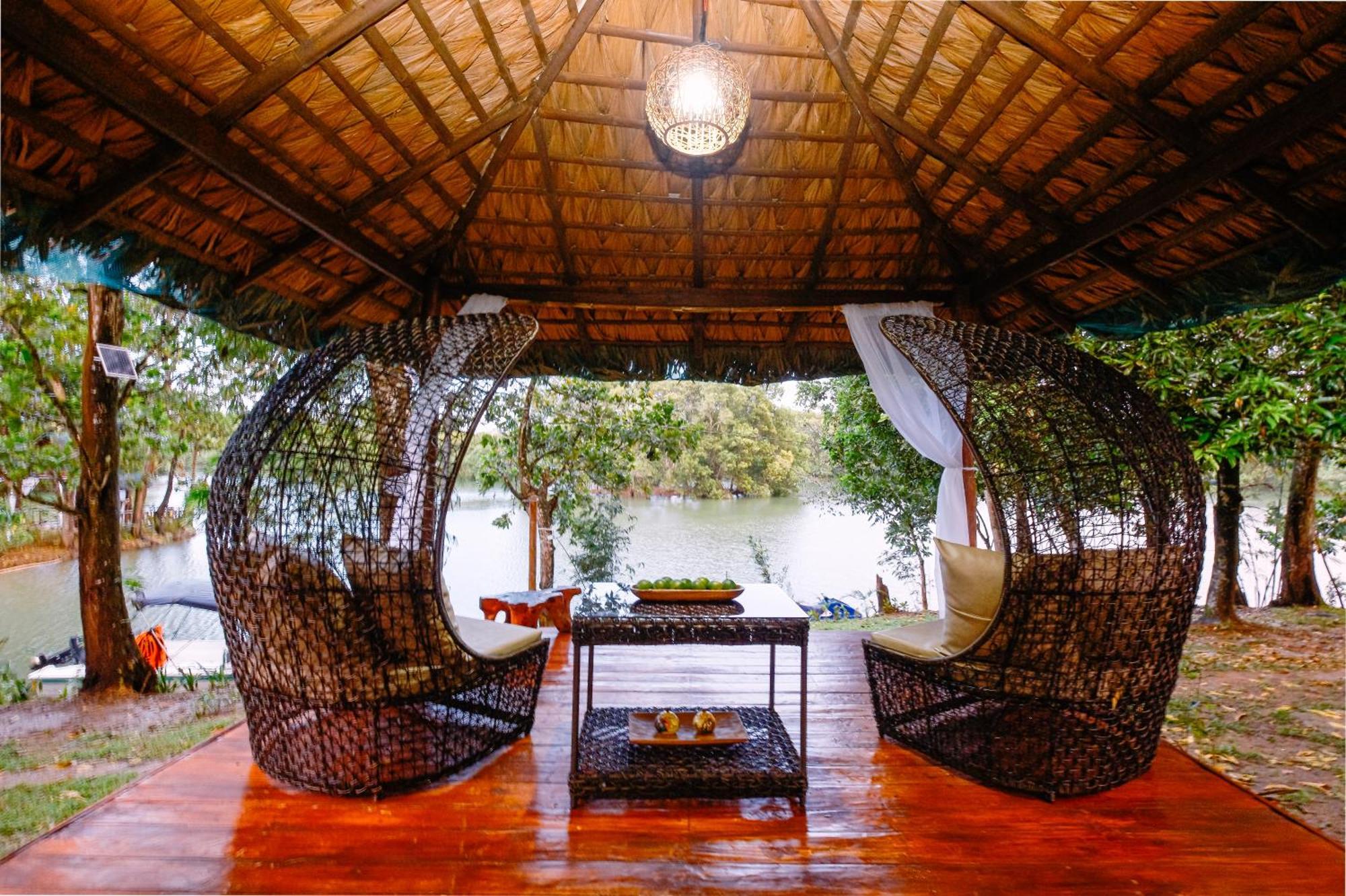 Almost Heaven Lake Resort By Cocotel Cavinti ภายนอก รูปภาพ